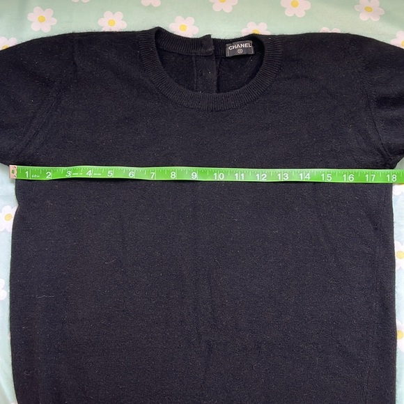 Vintage Chanel women’s sweater 100%pure cashmere made in Scotland - Picture 13 of 16